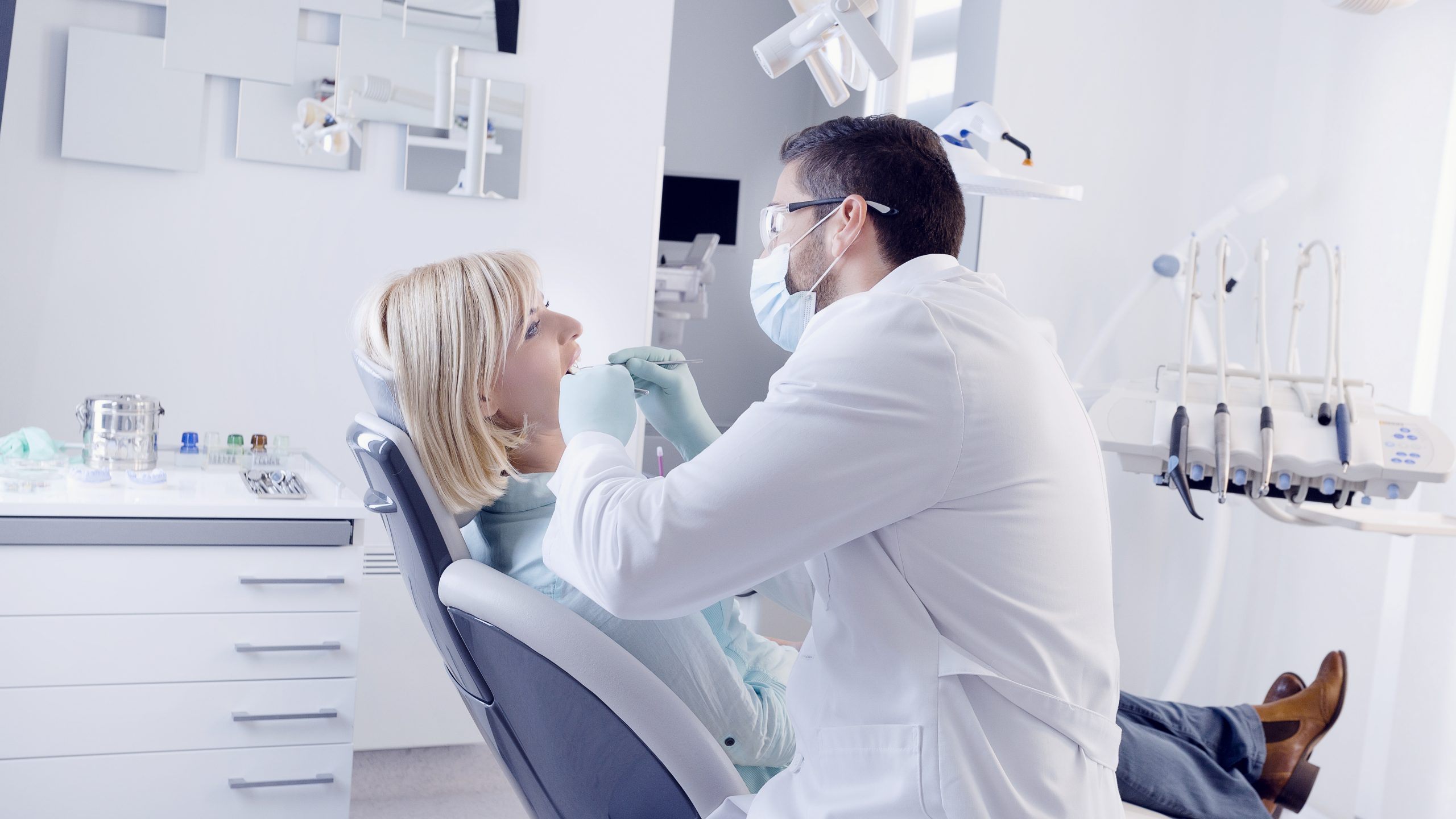Dentist in East Granby, CT